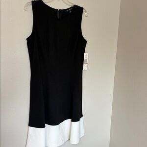 Sharagano Black and White Midi Dress
